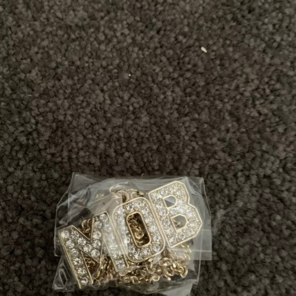 Mob chain and charm